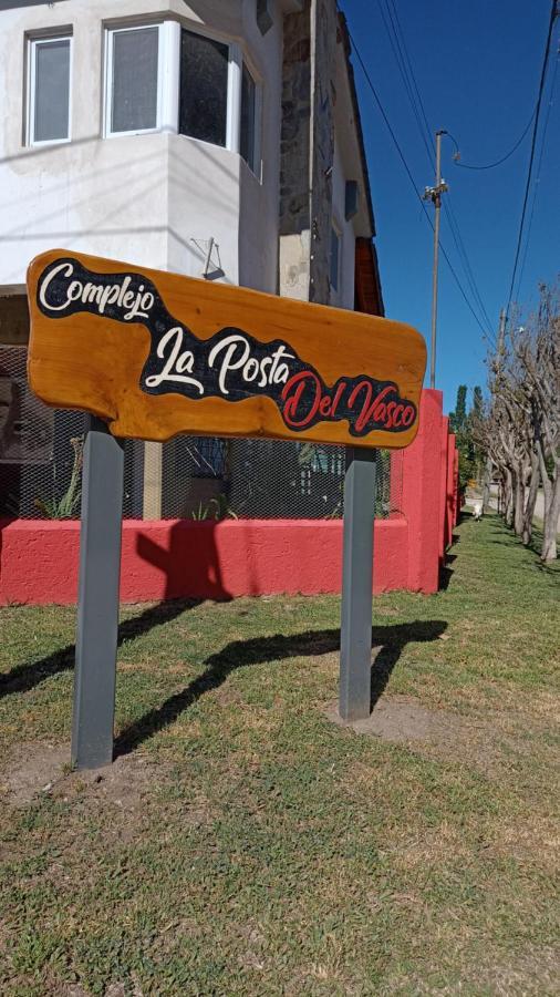 La Posta Del Vasco Apartment Tanti Luaran gambar